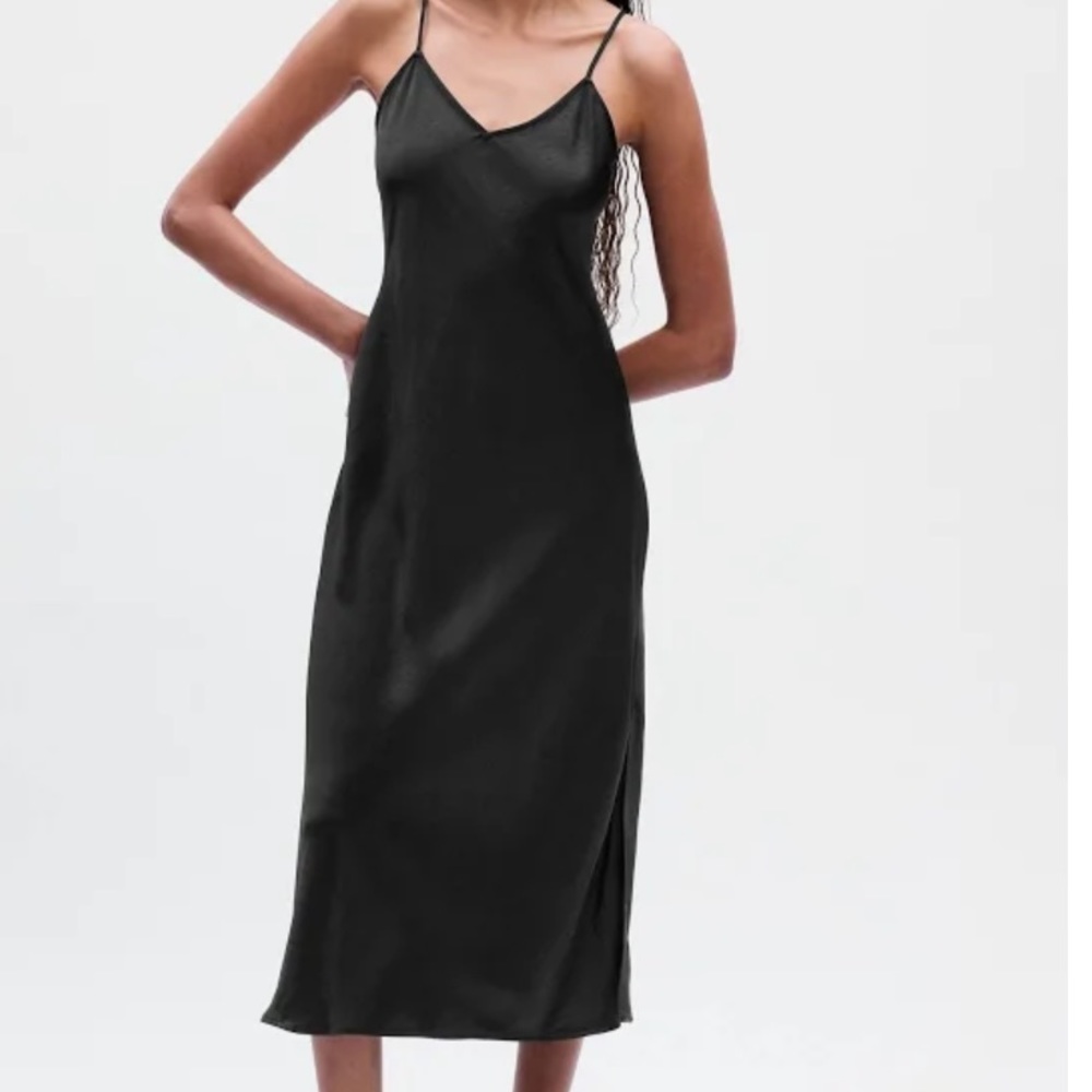 NWT Gap black slip dress
